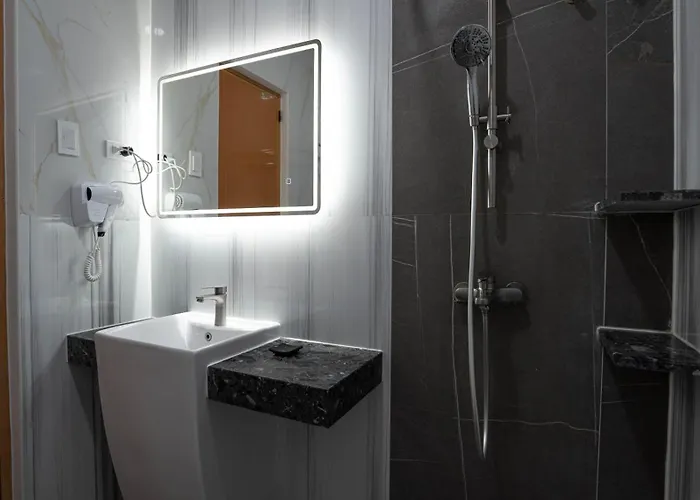 Very Good Aparthotel 3*