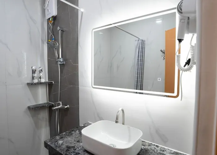 Very Good Aparthotel Lapu-Lapu City